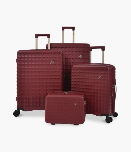 Magellan Expedition Travel Bag 4-Piece Hard Shell Luggage Set – Travel Smart in Style